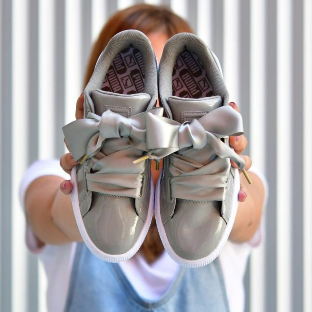 PUMA Lace Up Sneakers - Picture 4 of 8